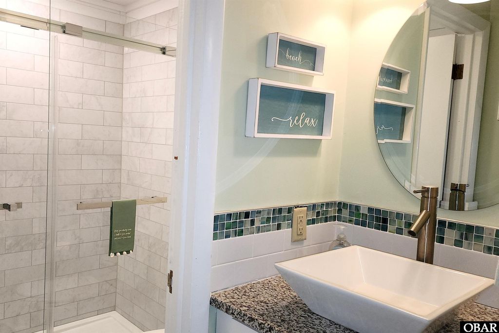 Image 11 of property listing at 2009 Wrightsville Blvd Unit 1-B, Kill Devil Hills, NC 27948