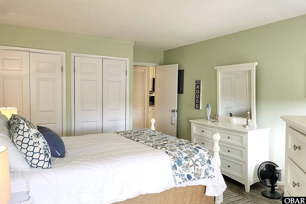 Image 17 of property listing at 2009 Wrightsville Blvd Unit 1-B, Kill Devil Hills, NC 27948