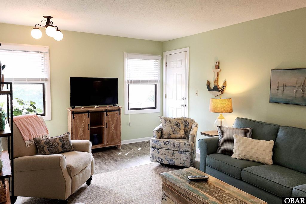 Image 5 of property listing at 2009 Wrightsville Blvd Unit 1-B, Kill Devil Hills, NC 27948