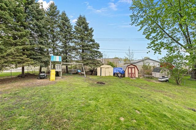 6148 Upper 51st Street N, Oakdale, MN 55128