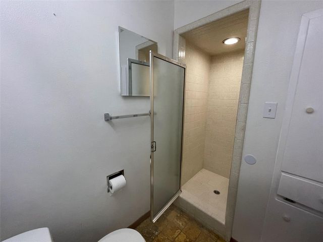 5802 Longhorn LNDG, Austin, TX 78734