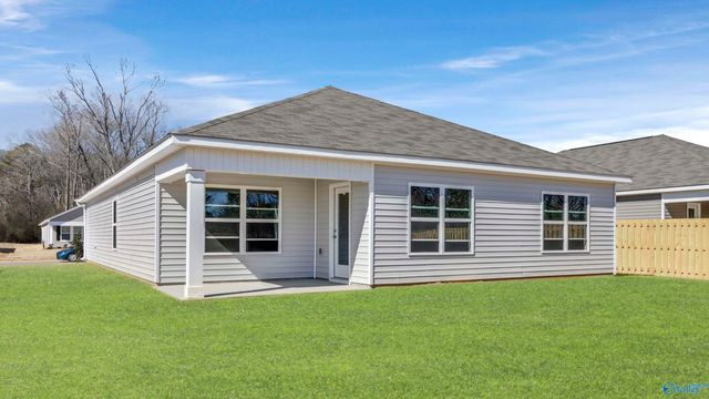 9945 Sequoyah Cove Drive SE, Owens Cross Roads, AL 35763