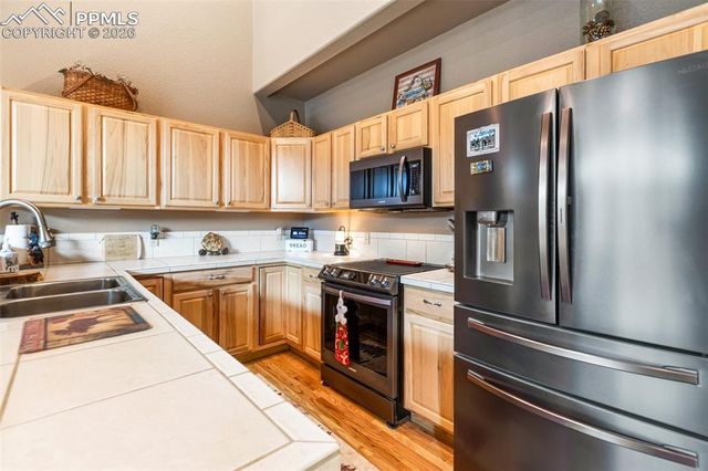 133 Elk Grove Lane, Woodland Park, CO 80863