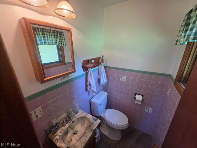 1009 Florence Drive, Macedonia, OH 44056