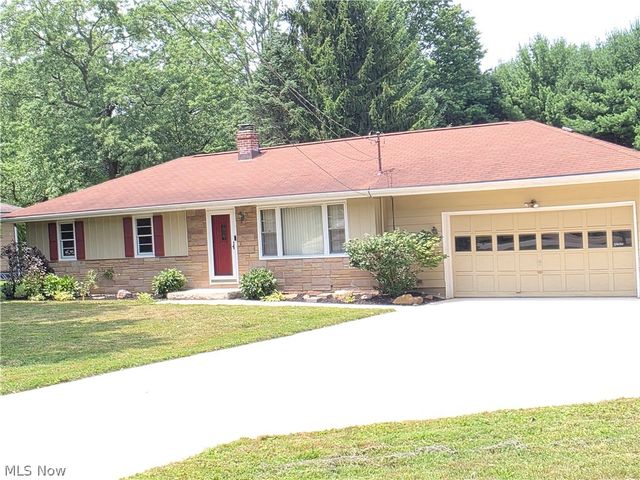 1009 Florence Drive, Macedonia, OH 44056