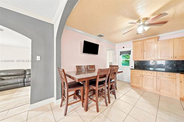 1427 NW 101st Street, Miami, FL 33147