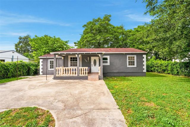 1427 NW 101st Street, Miami, FL 33147