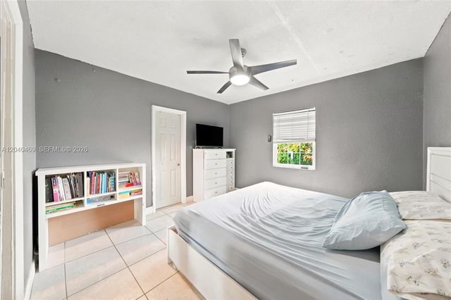 1427 NW 101st Street, Miami, FL 33147