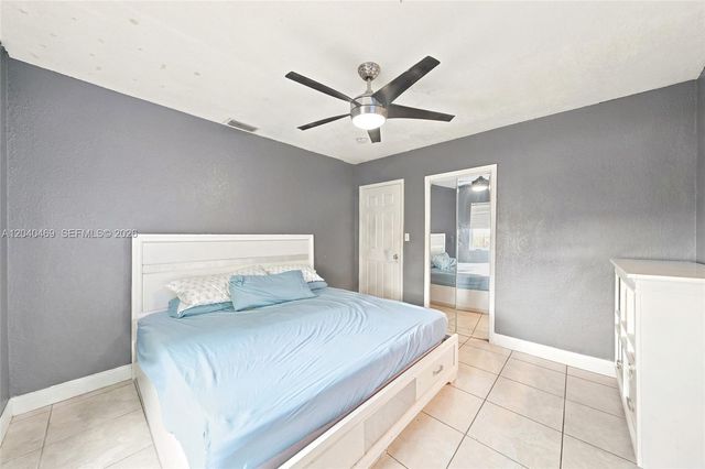 1427 NW 101st Street, Miami, FL 33147