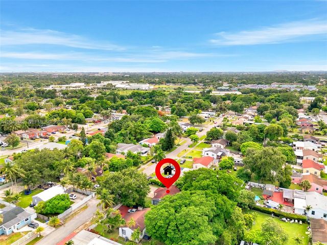 1427 NW 101st Street, Miami, FL 33147