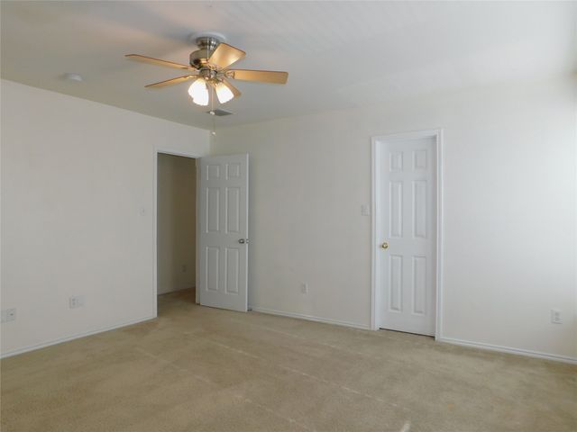 2701 Clark Drive, Corinth, TX 76210