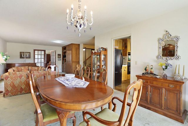 2324 Rosemarie Ln, Stockton, CA 95207