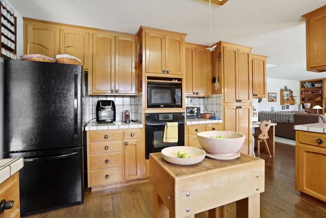 2324 Rosemarie Ln, Stockton, CA 95207