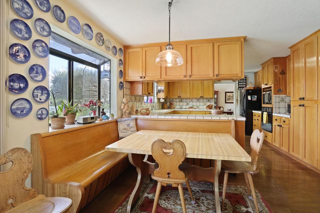 2324 Rosemarie Ln, Stockton, CA 95207