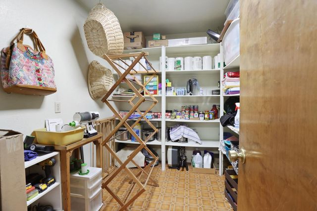 2324 Rosemarie Ln, Stockton, CA 95207