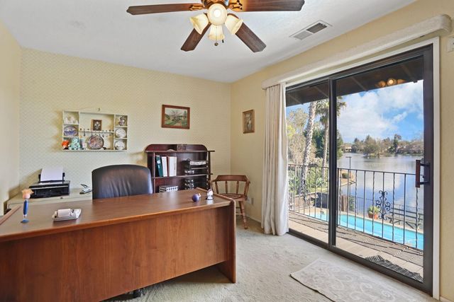 2324 Rosemarie Ln, Stockton, CA 95207