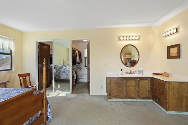 2324 Rosemarie Ln, Stockton, CA 95207