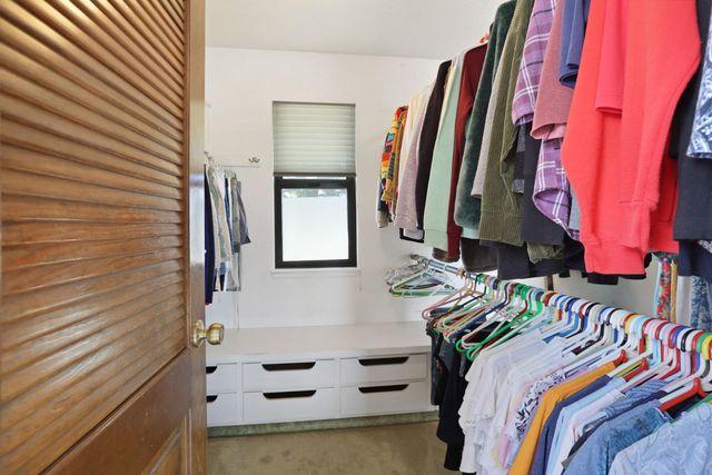 2324 Rosemarie Ln, Stockton, CA 95207