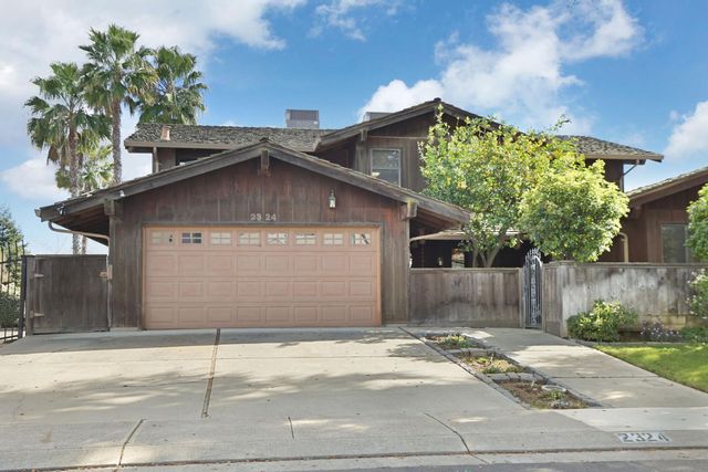 2324 Rosemarie Ln, Stockton, CA 95207