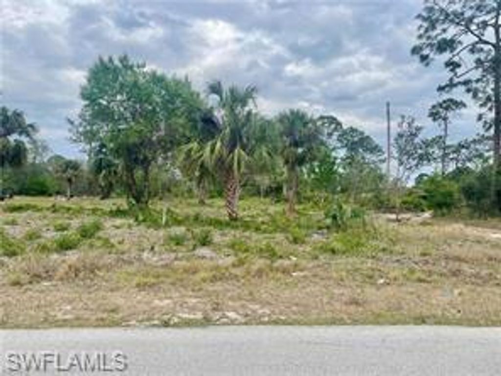 614 Grant Ave, LEE, FL 33972 — photo 2