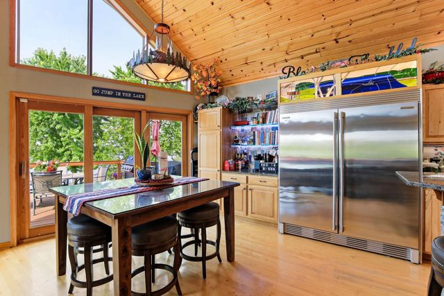 5050 210th Street N, Forest Lake, MN 55025