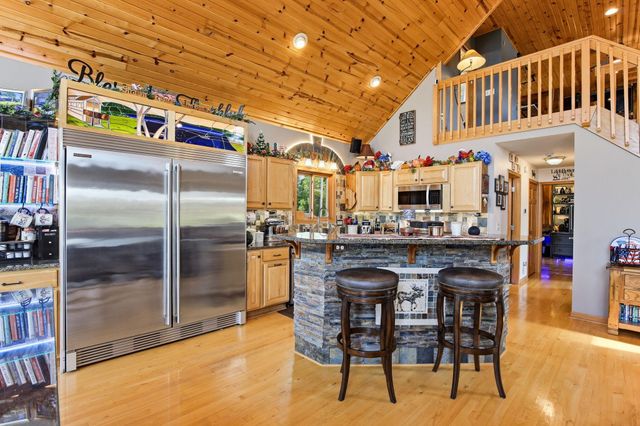 5050 210th Street N, Forest Lake, MN 55025