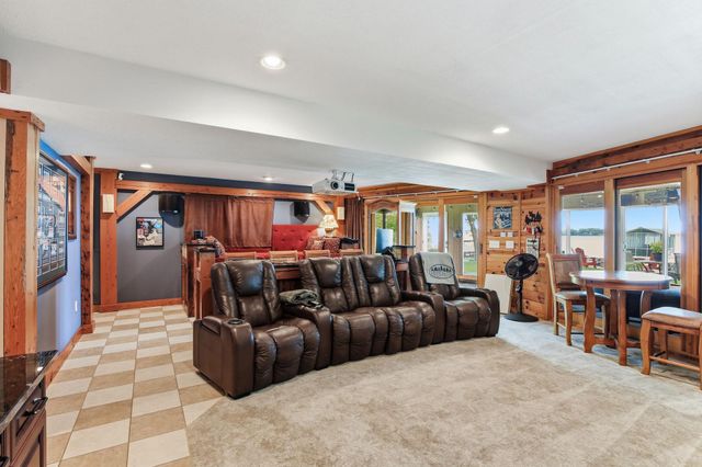 5050 210th Street N, Forest Lake, MN 55025