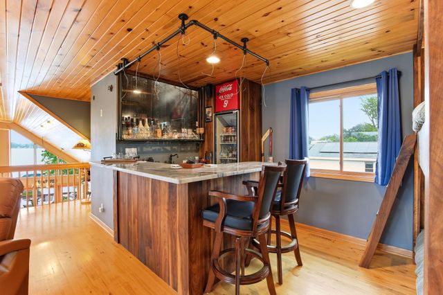 5050 210th Street N, Forest Lake, MN 55025