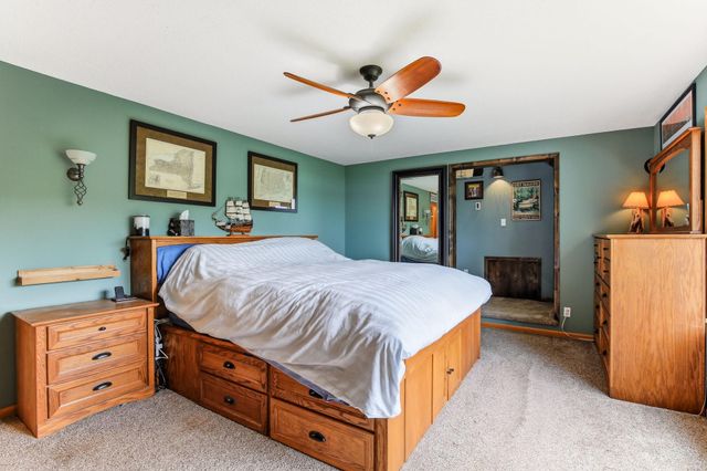 5050 210th Street N, Forest Lake, MN 55025