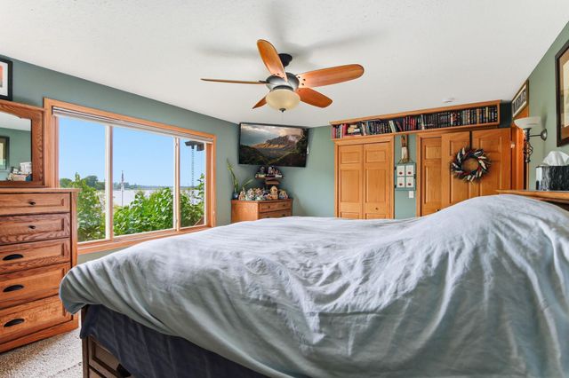 5050 210th Street N, Forest Lake, MN 55025