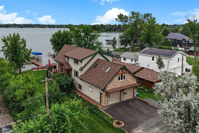 5050 210th Street N, Forest Lake, MN 55025