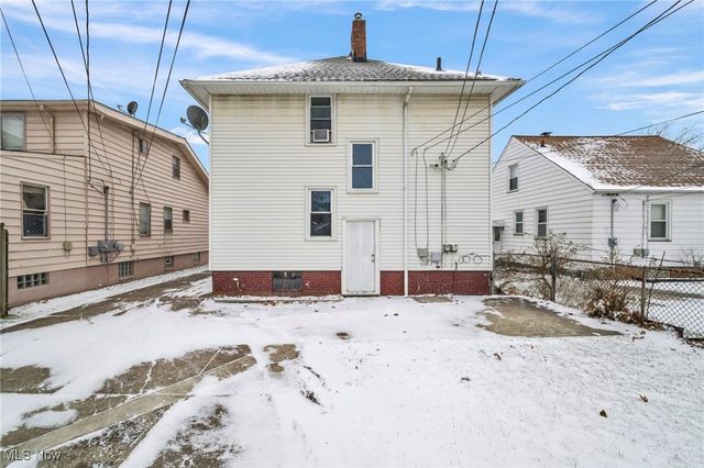 3843 W 136th Street, Cleveland, OH 44111