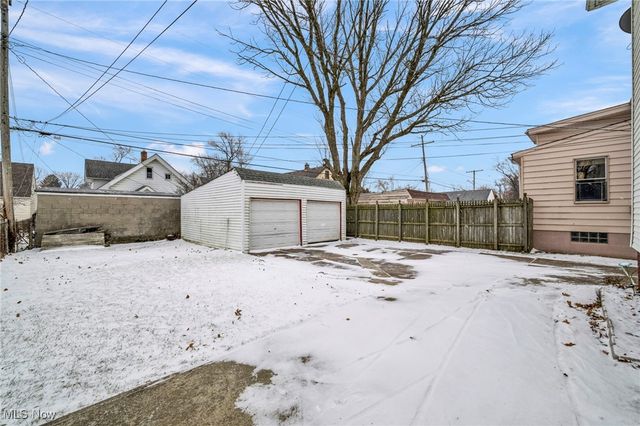 3843 W 136th Street, Cleveland, OH 44111