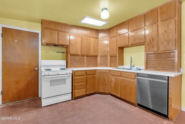 9576 VERBENA Drive, El Paso, TX 79924