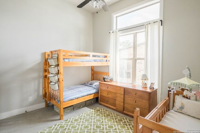 1121 N Academy Ave Unit B, New Braunfels, TX 78130