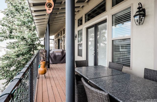 1121 N Academy Ave Unit B, New Braunfels, TX 78130
