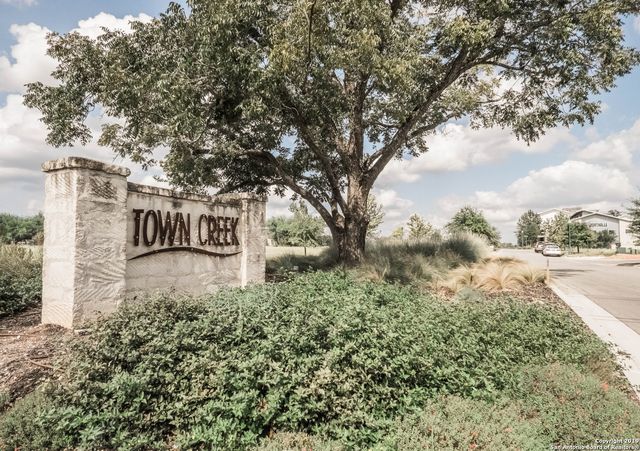 1121 N Academy Ave Unit B, New Braunfels, TX 78130