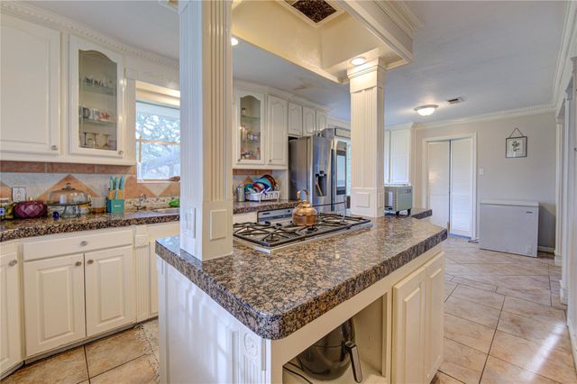 1415 Oak Street, La Marque, TX 77568