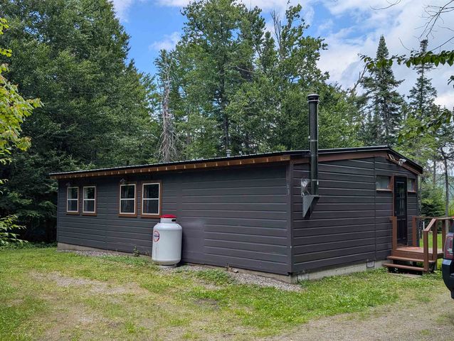 63 Bradley Road, Averill, VT 05901