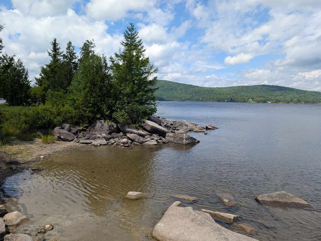 63 Bradley Road, Averill, VT 05901