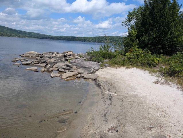 63 Bradley Road, Averill, VT 05901