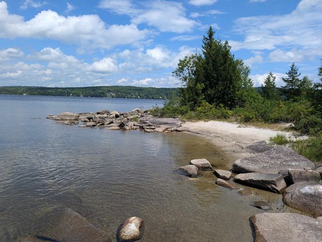 63 Bradley Road, Averill, VT 05901