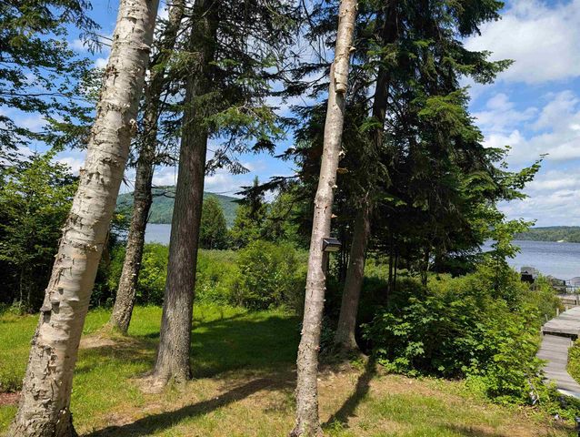 63 Bradley Road, Averill, VT 05901