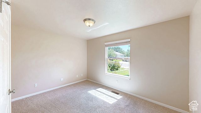 2816 W 960 N, Clinton, UT 84015