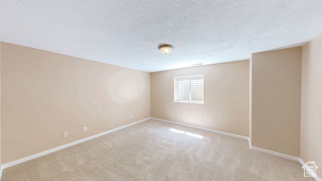 2816 W 960 N, Clinton, UT 84015