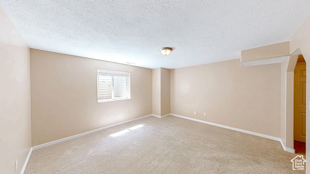 2816 W 960 N, Clinton, UT 84015