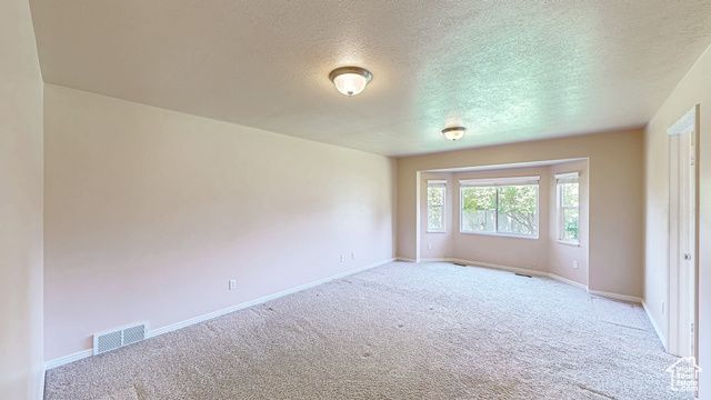 2816 W 960 N, Clinton, UT 84015