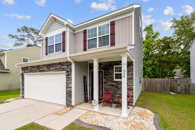 558 Wynfield Forest Drive, Summerville, SC 29485