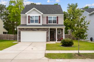 558 Wynfield Forest Drive, Summerville, SC 29485