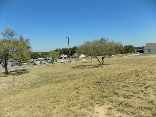 506 Pecan Tree Court, Poolville, TX 76487